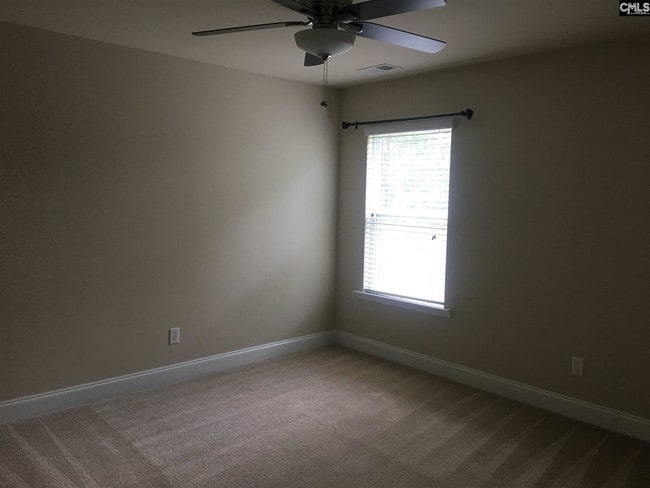 Building Photo - 121 Bartram Way