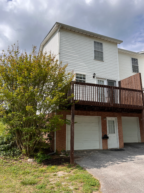 Building Photo - 44 Tulip Grove Cir