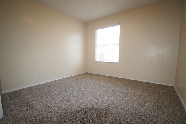 Building Photo - 3412 Derby Ct
