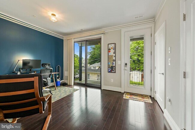 Building Photo - 4527 Georgia Ave NW