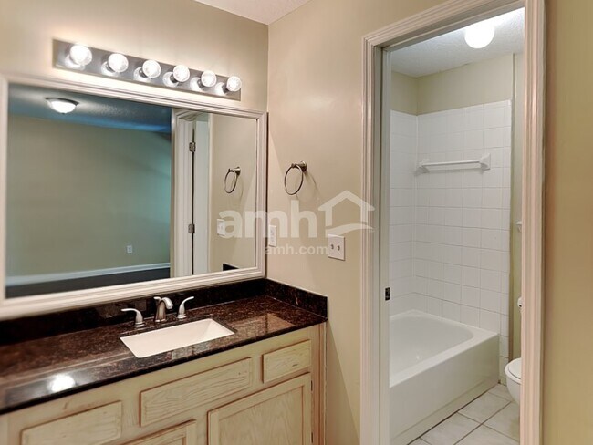 Building Photo - 7757 MacDougall Dr