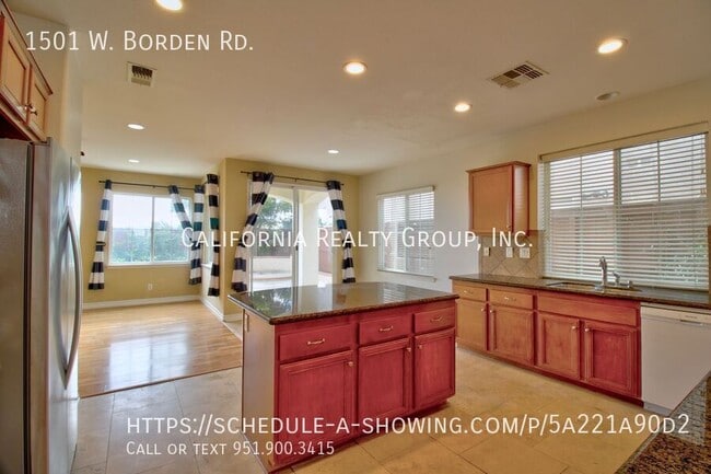 Building Photo - 1501 W Borden Rd