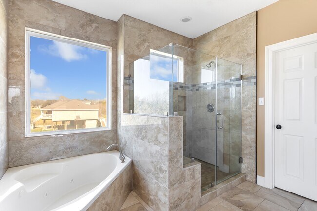 Building Photo - 205 Rue Orleans St