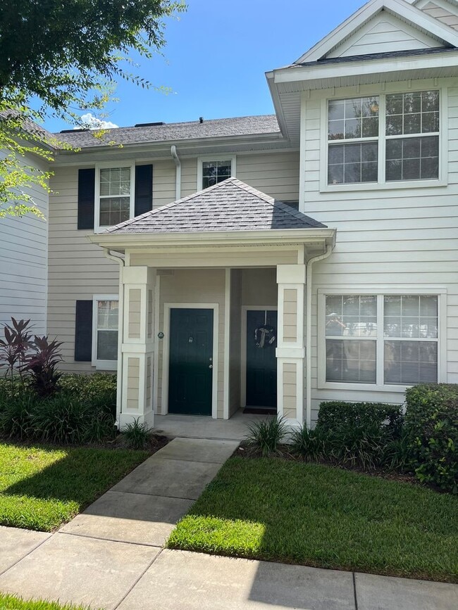 Building Photo - 1Bdrm 1Bath -- Gated Community of Southern...
