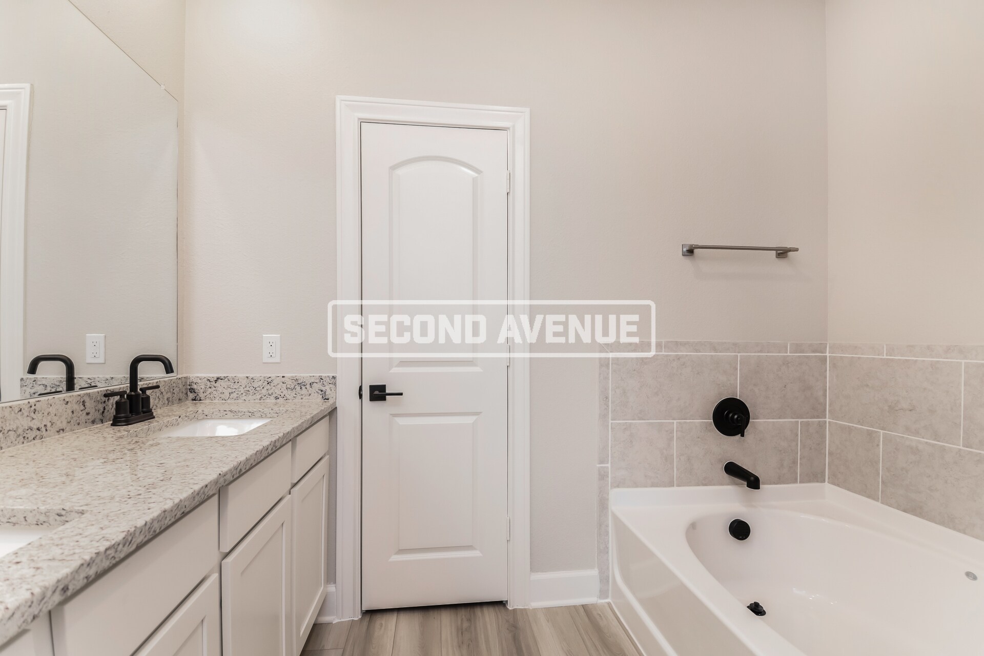 Building Photo - 809 Jackel Dr