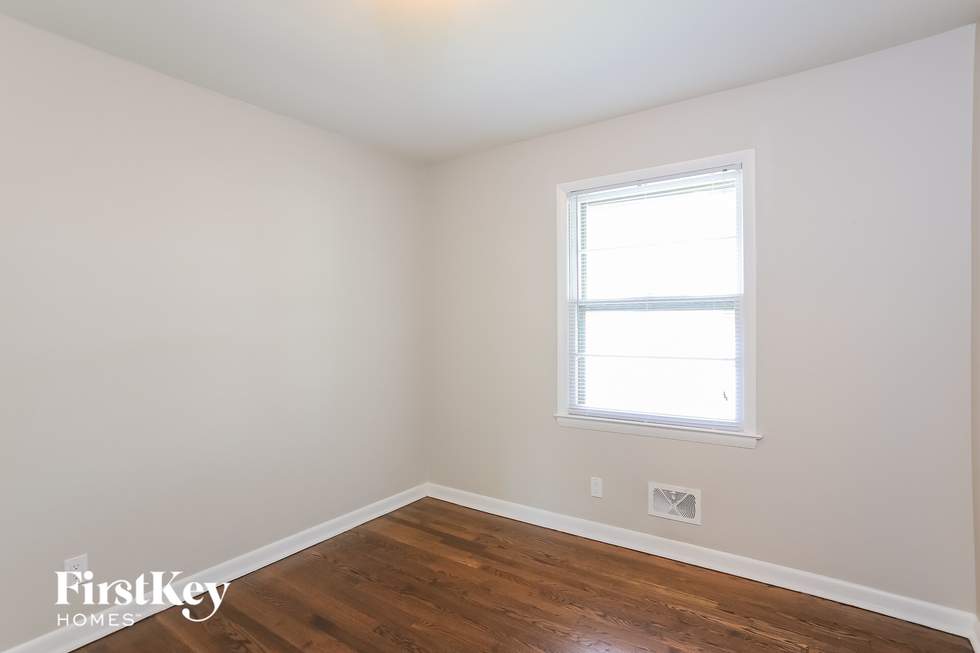 Building Photo - 9707 E 79th Terrace