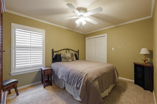 Building Photo - 3726 Pensacola Dr