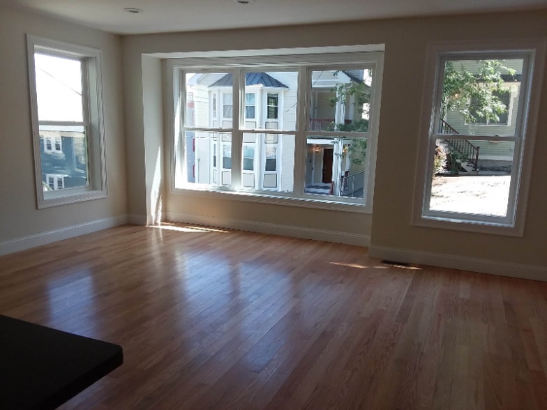 Building Photo - 2 Judge Street Path