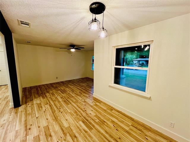 Building Photo - 11220 Visalia Dr