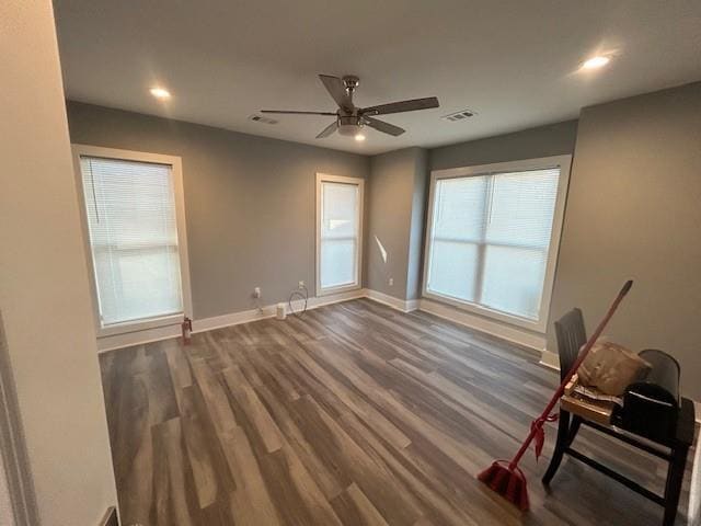 Building Photo - 2043 Juanita St