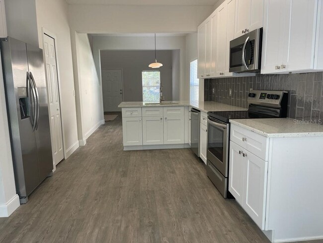 Building Photo - 16187 Old Ash Loop