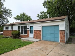 Building Photo - Casa Capri – Florissant Favorite