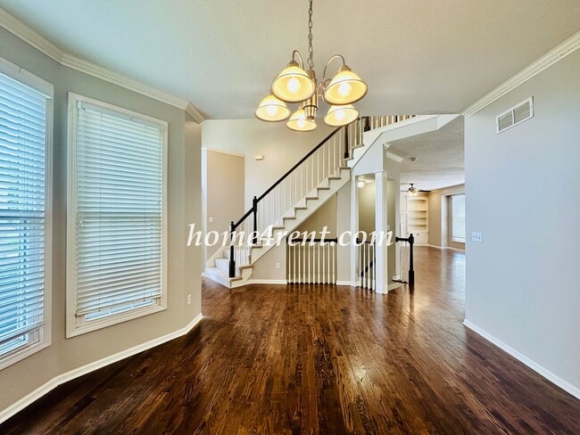 Building Photo - Blue Valley Schools, Walking Distance to Elementary School and Neighborhood Pool!