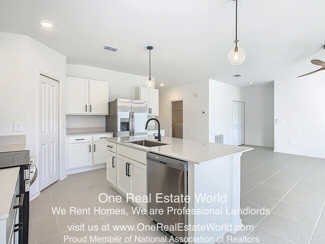 Building Photo - 5151 Bridgehaven Rd