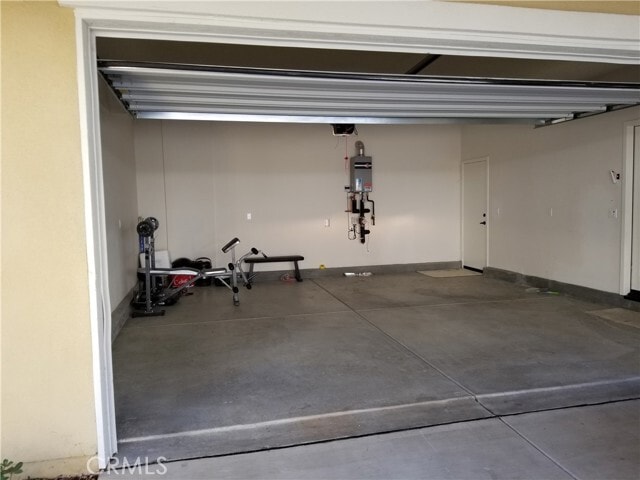 Building Photo - 371 N Bellarose Way