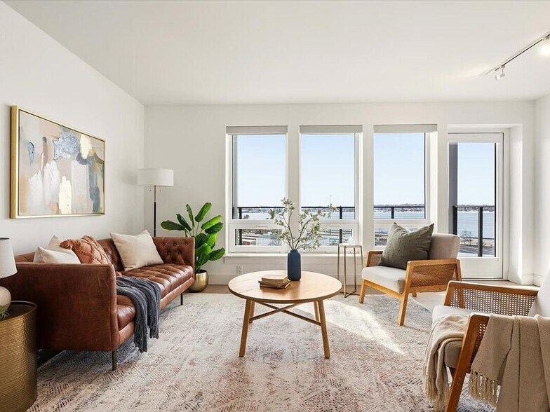 Building Photo - 218 Washington Ave