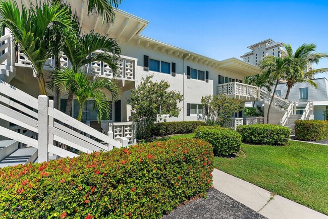 Building Photo - 1264 Surf Rd