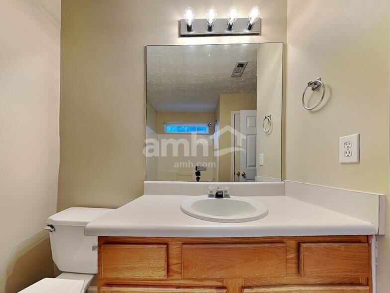 Building Photo - 836 Windcroft Cir NW