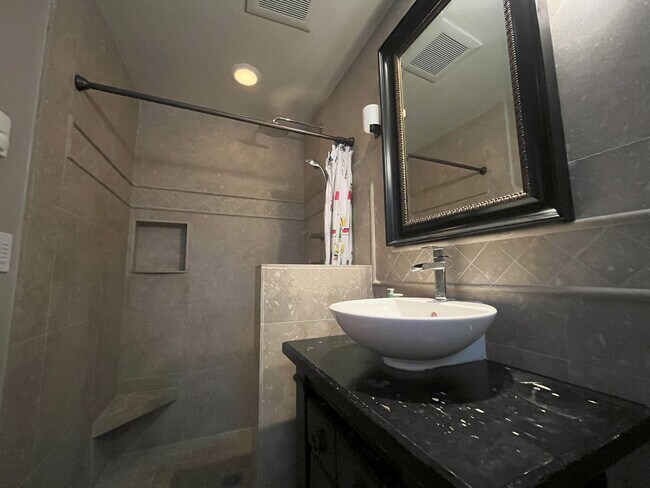 Building Photo - Charming NW Portland 1-Bedroom with Brick Accents & Modern Touches