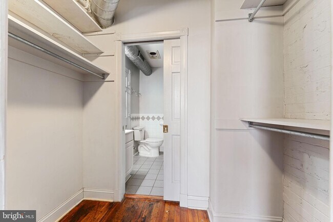Building Photo - 28 E Patrick St