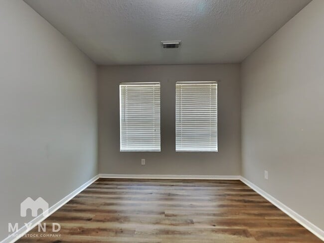 Building Photo - 15403 Hickory Dale St