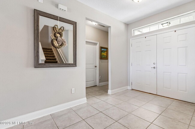 Building Photo - 444 Ness Cir