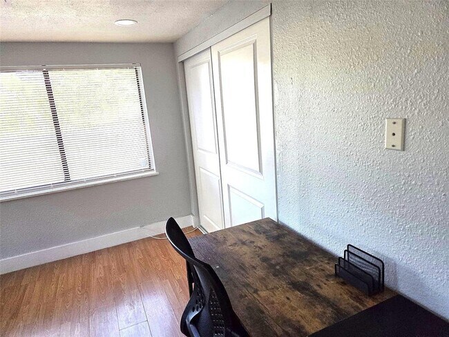 Building Photo - 6886 49th Ave N