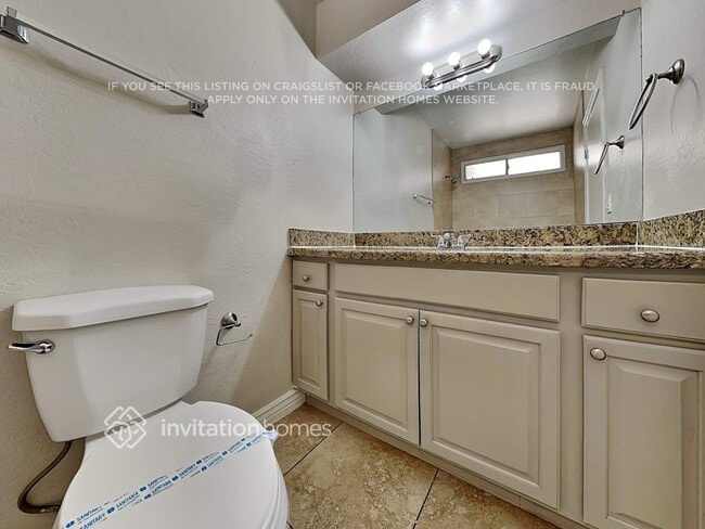 Building Photo - 4836 W Mercer Ln