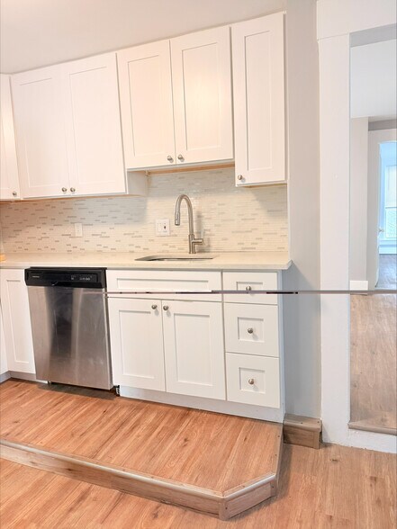 Building Photo - 1 West St