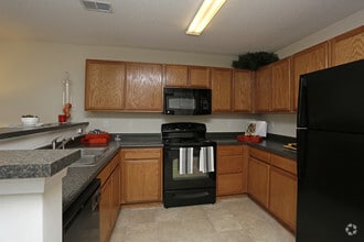 Interior Photo - Reserve at Park West