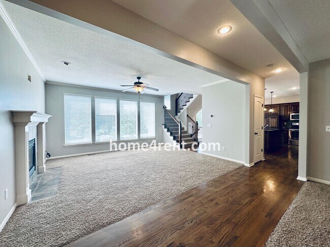 Building Photo - Gorgeous Olathe, 5 BR Home w/ Wood floors,...