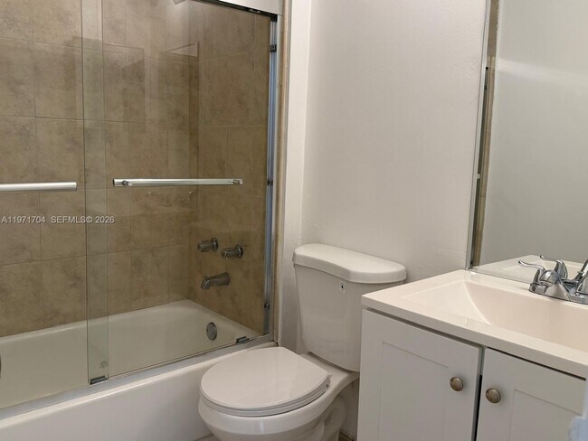 Building Photo - 631 Cypress Lake Blvd