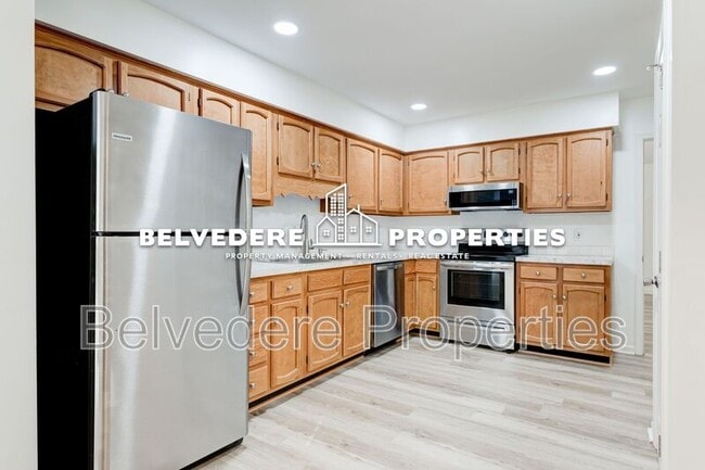 Building Photo - 19-A Park Village Lane