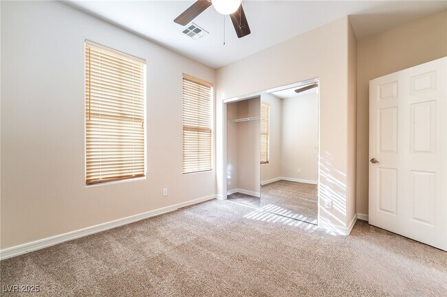 Building Photo - 1256 Sonatina Dr