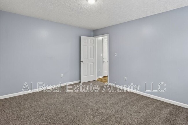 Building Photo - 1576 King Mill Rd