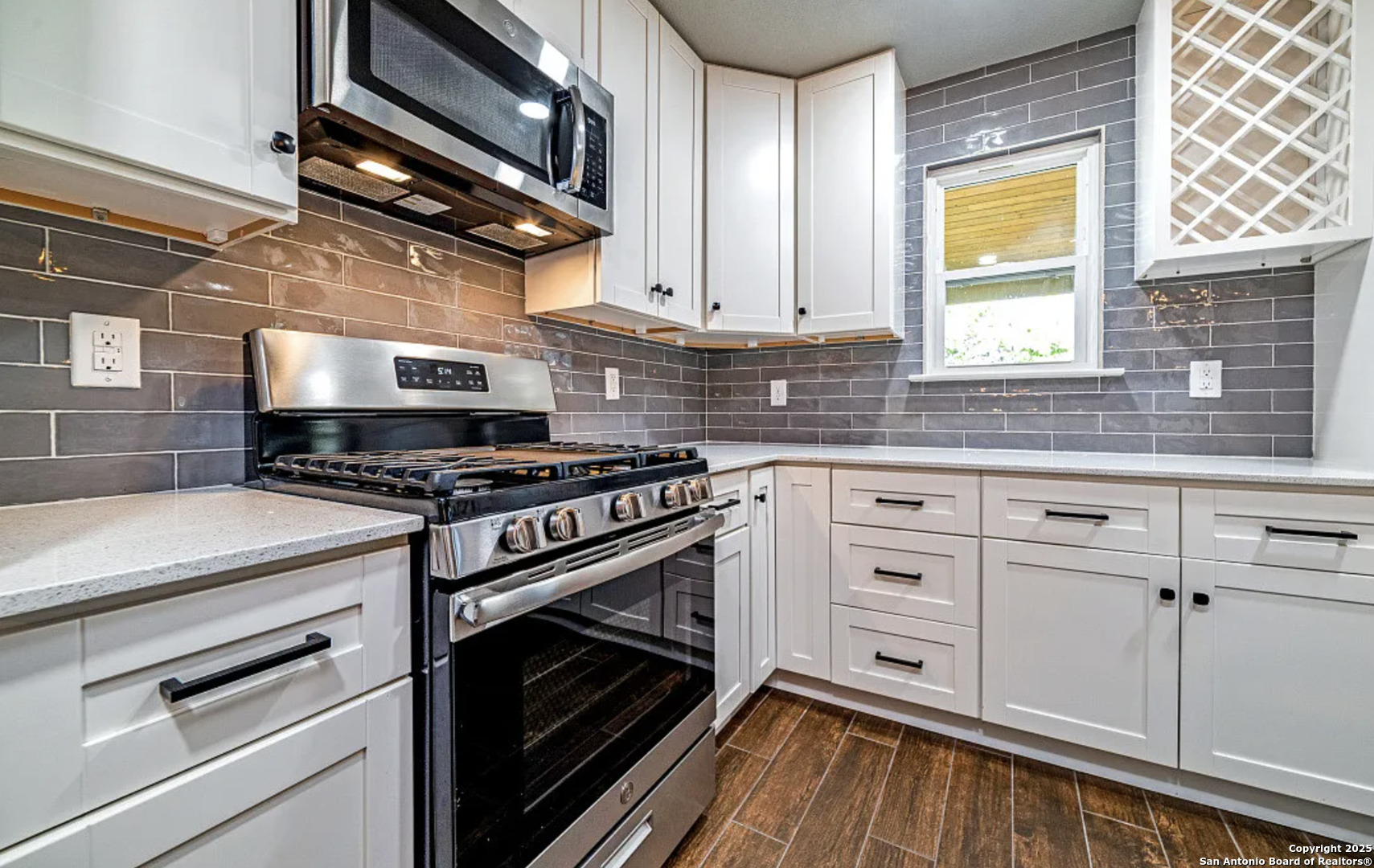 Building Photo - 12218 Brownstone St