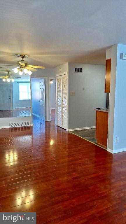 Primary Photo - 1821 Hartranft St