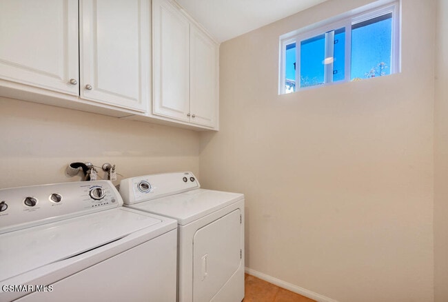 Building Photo - 122 Via Katrina