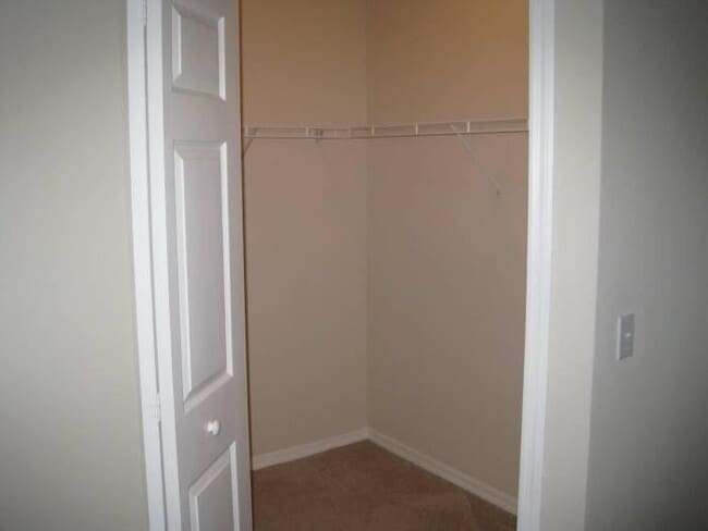 Building Photo - 225 Southern Pecan Cir