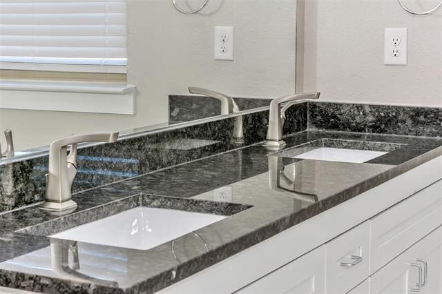 Building Photo - 3604 Aaron Pl