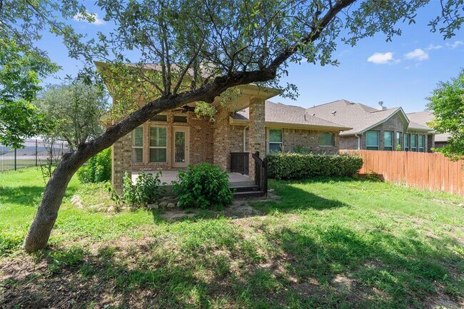 Building Photo - 7901 Arbor Knoll Ct