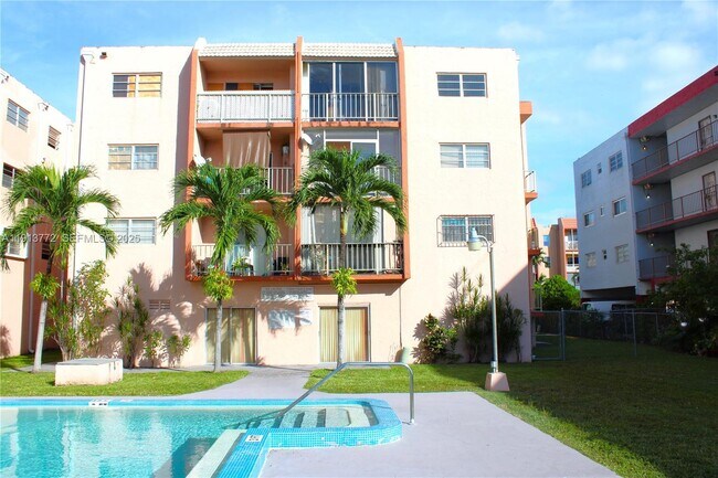 Building Photo - 6130 W 19th Ave