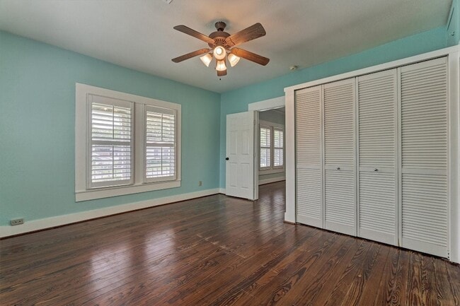 Building Photo - 711 Granberry St