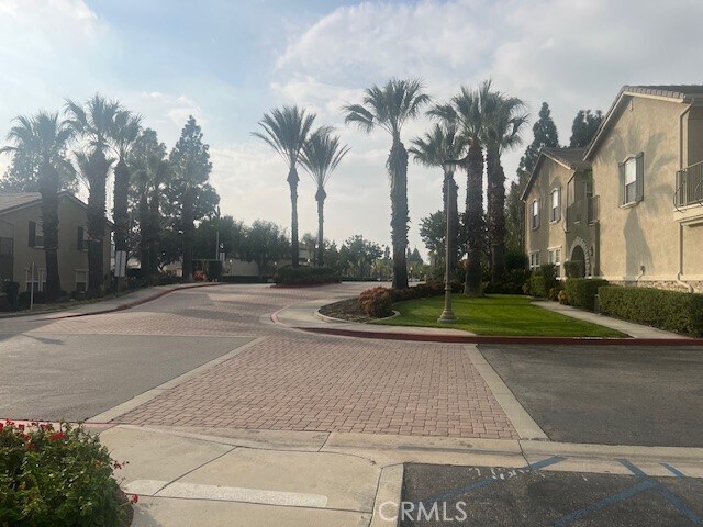 Building Photo - 7353 Ellena W