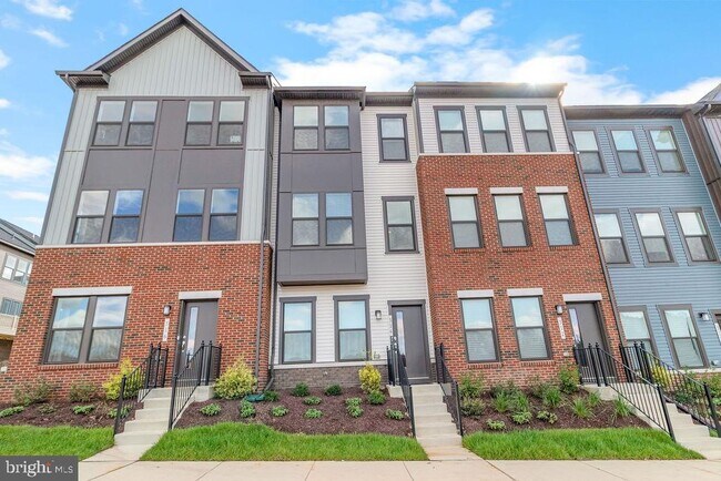 Building Photo - 314 Hazel Alder Ln