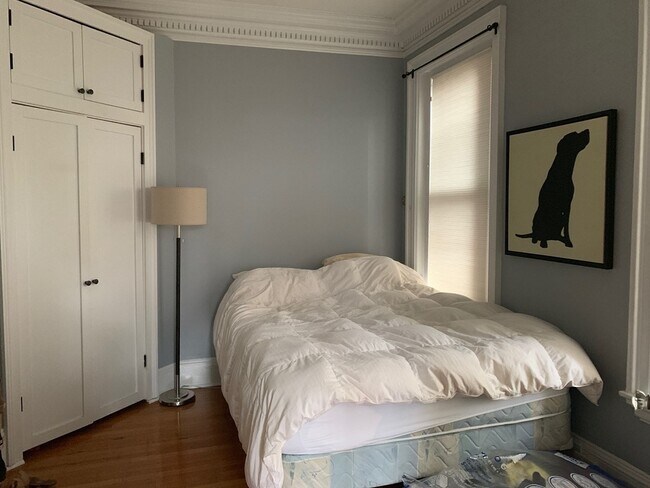 Building Photo - 373 Commonwealth Ave