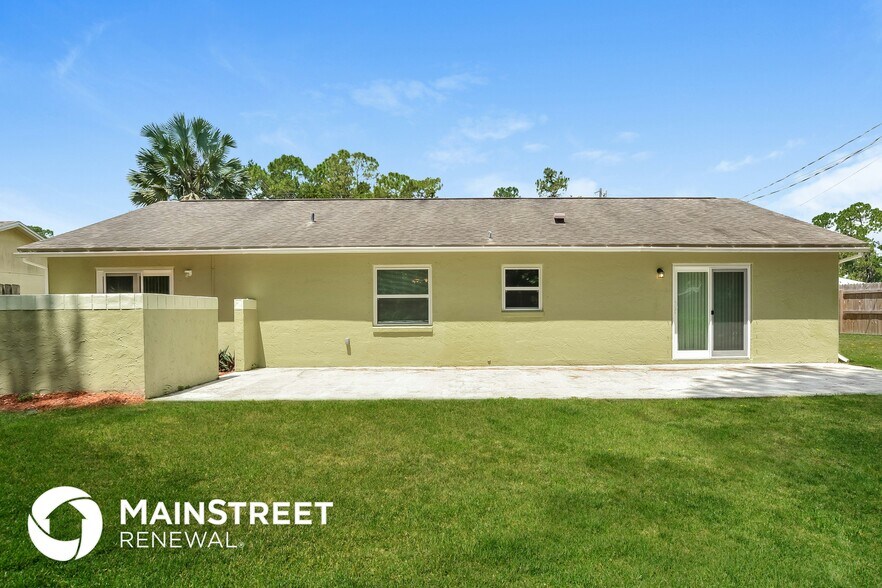 Building Photo - 7235 Kaylor Ave