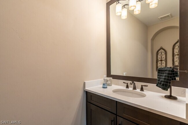 Building Photo - 16375 Viansa Wy