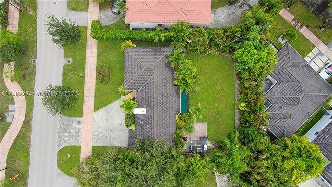 Building Photo - 3128 Coconut Grove Dr