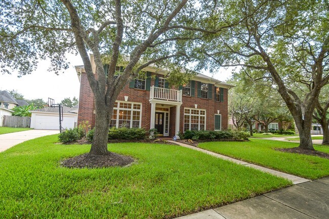 Building Photo - 17415 Fountainview Cir